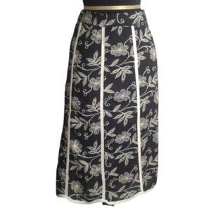 Mix Nouveau L Large floral skirt Black White Lined Pleated